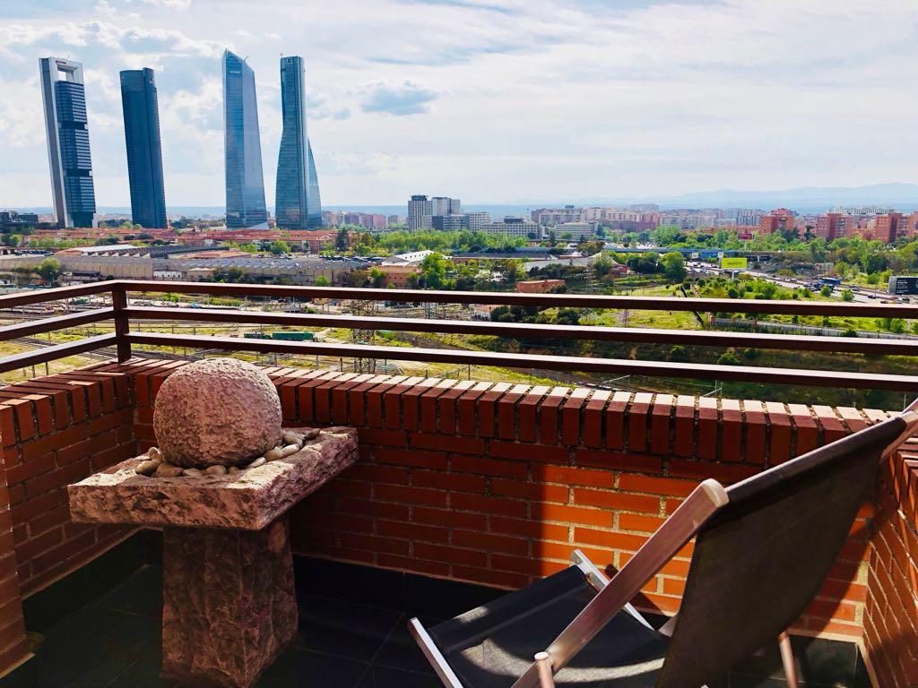 Penthouse Duplex (Ático Dúplex) in Chamartín, Castilla – Chamartín, Madrid